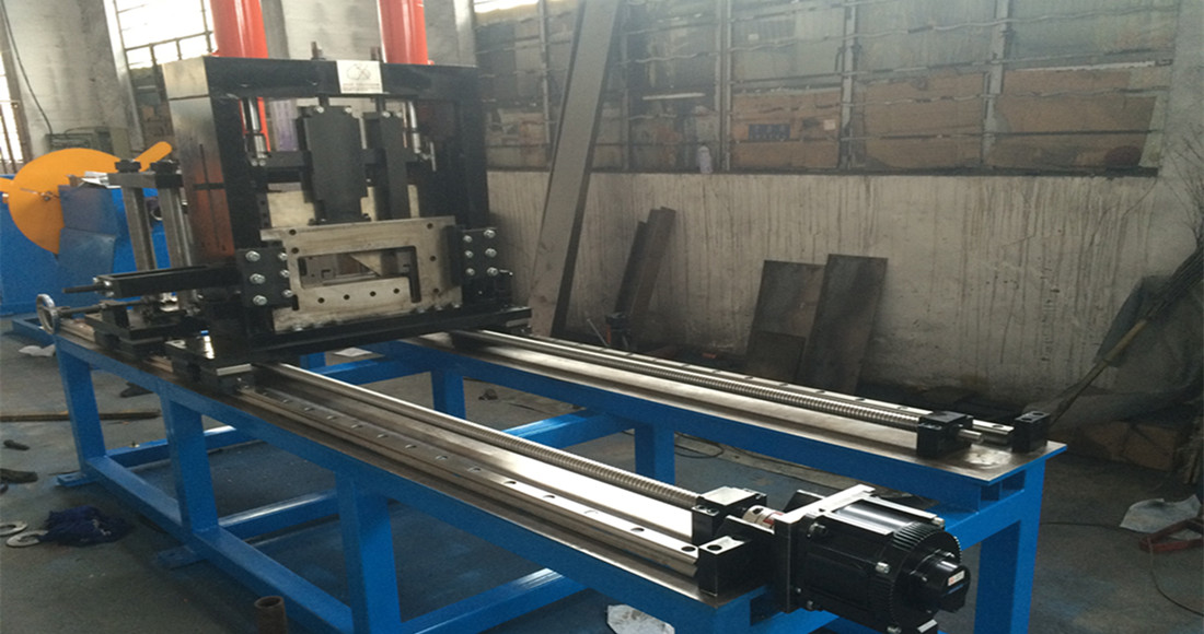 Cold Roll Former Cutting Position 1 Cold Roll Former Cutting