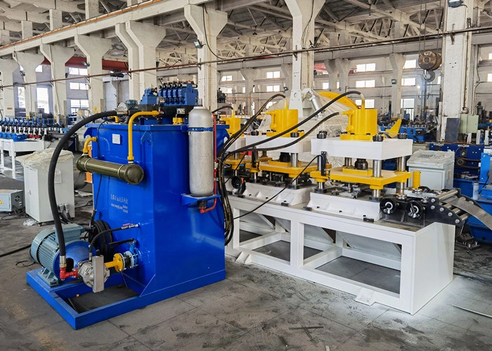 mesin pembentuk rol purlin z pelubang