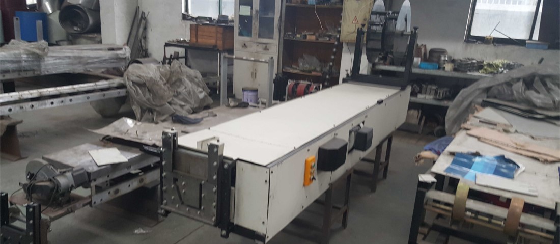 Yağmur Olukları ve Boru Borusu Rulo Şekillendirme Makinesi 26 taşınabilir oluk temizleme makinesi satılık (2)