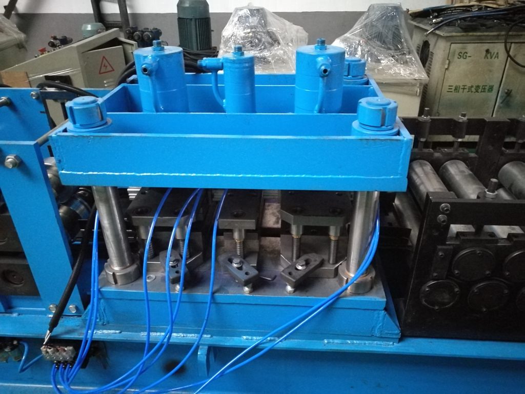 C Purlin Roll Molding 4 تشكيل لفة البورلين